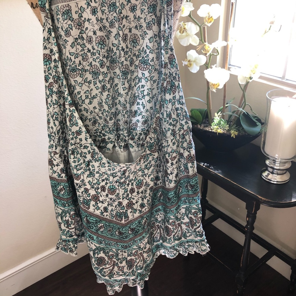 Backless romper - Picture 2 of 5